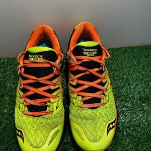 Men’s Saucony ISO FIT Everun Sneakers - Neon Yellow/Black/Orange Size 9.5